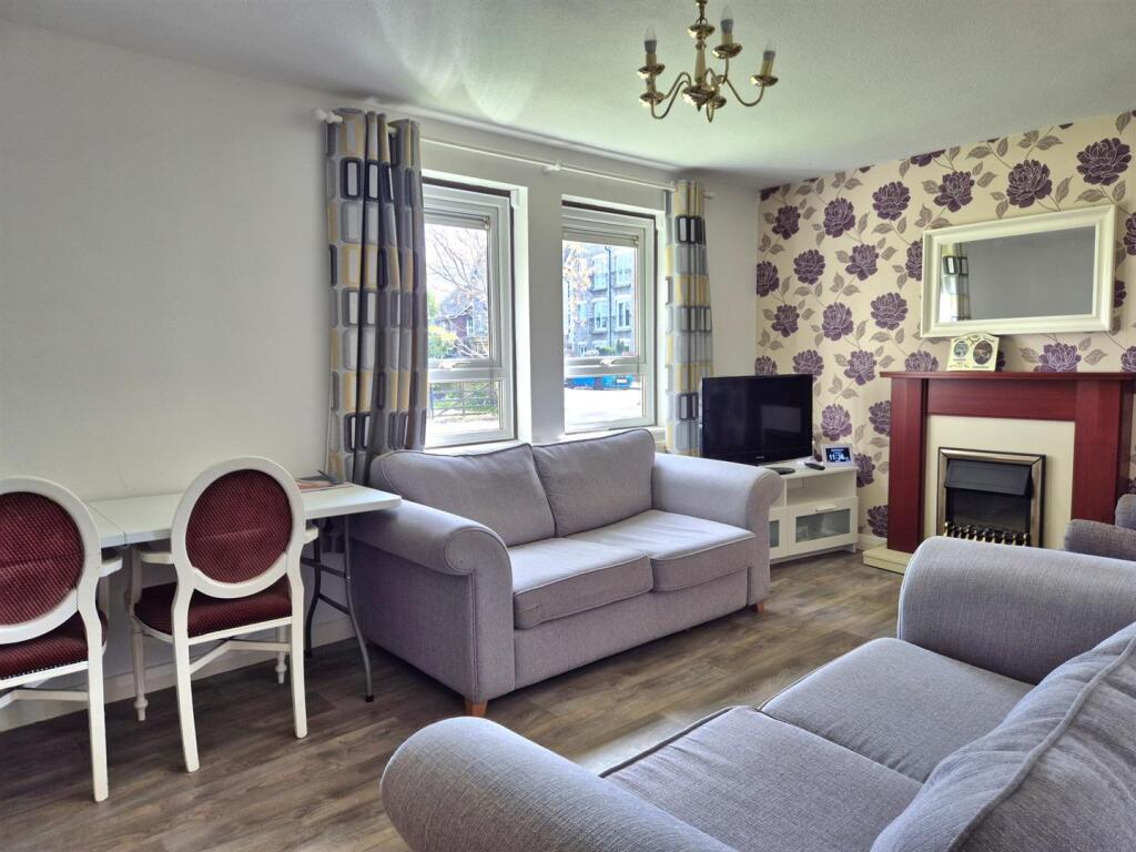 Apartment in Portishead - View 3
