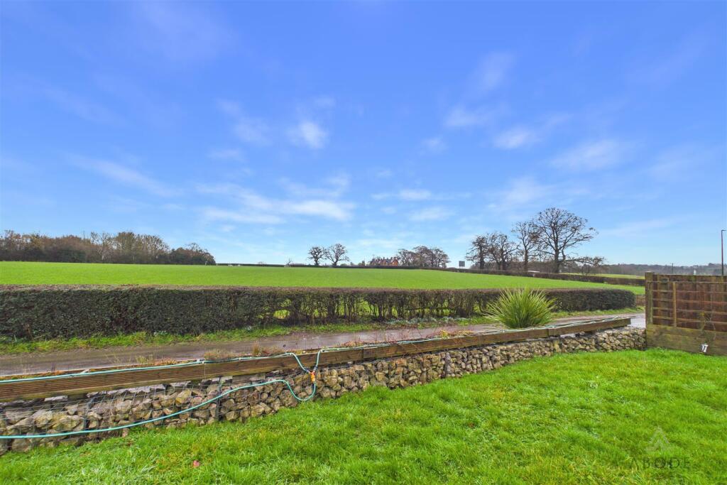 Whitley House, Lady Hole Lane, Ashbourne photo 2