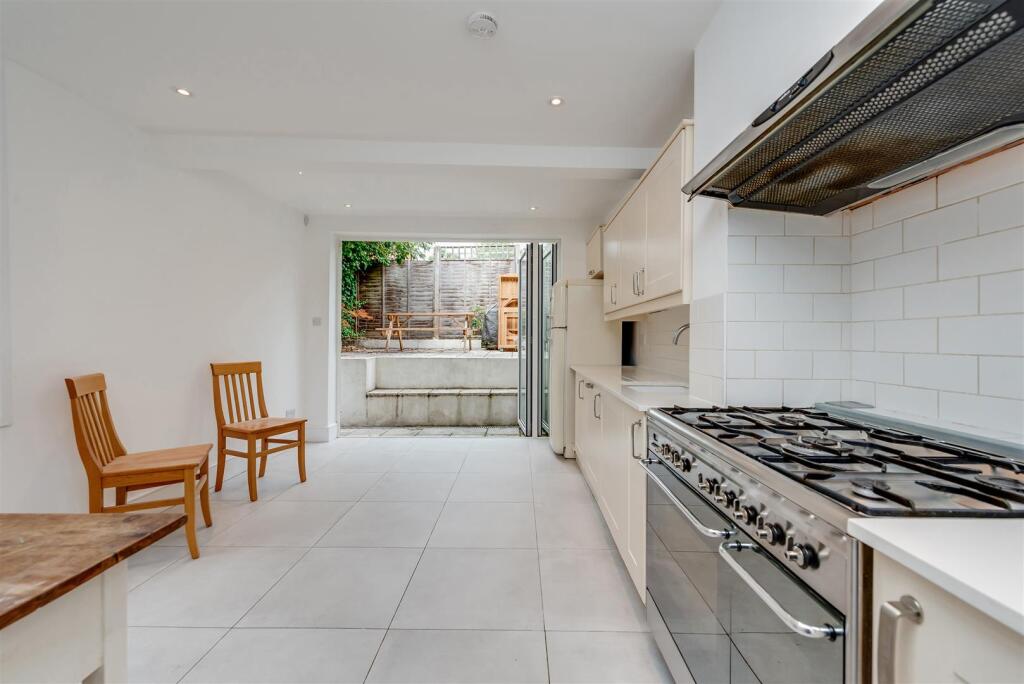 Apartment in London, South End Green, Belsize Park - View 5