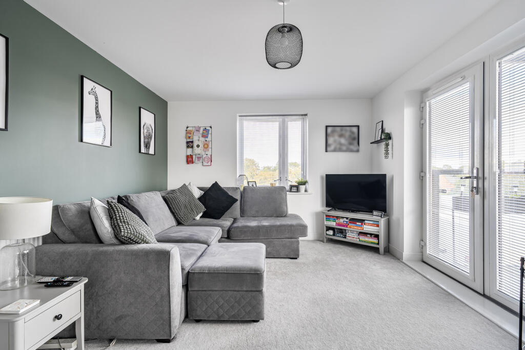 Apartment in Milton Keynes, Kingsmead, Shenley Brook End - View 4