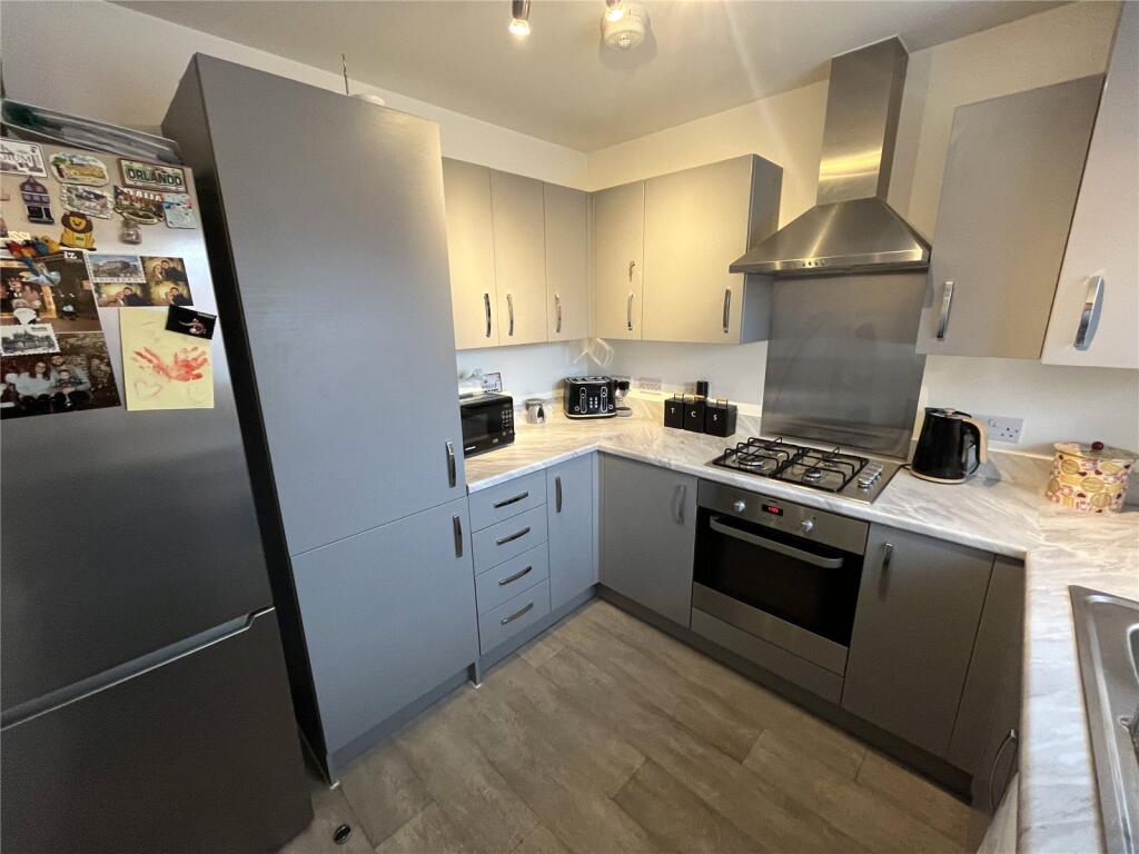 Osier Grove, Houghton Regis, Dunstable, Bedfordshire, LU5 photo 3