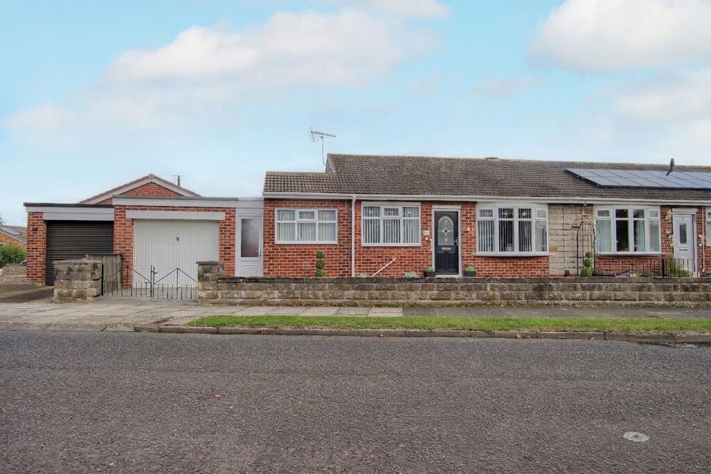 2-bed semi-detached on Carlton Drive, Thornaby, TS17, £185,000