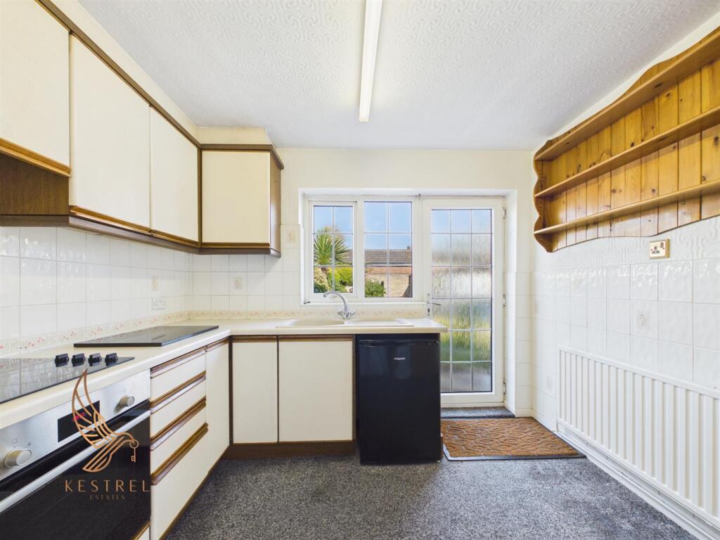 House in Doncaster, South Yorkshire - More