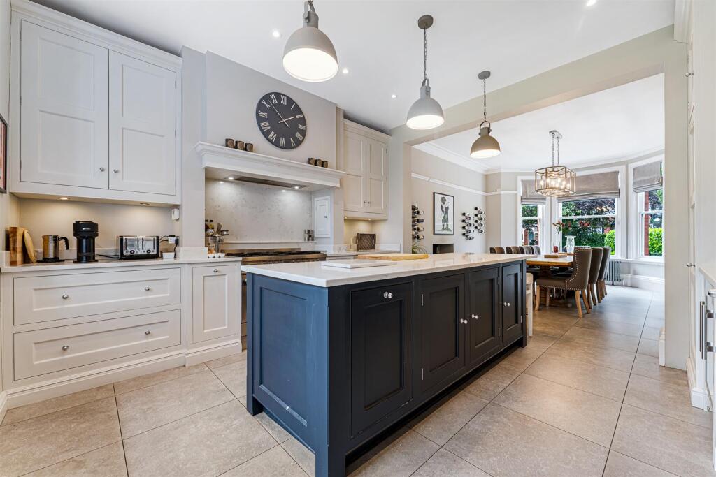 House in Trafford, Greater Manchester - View 4