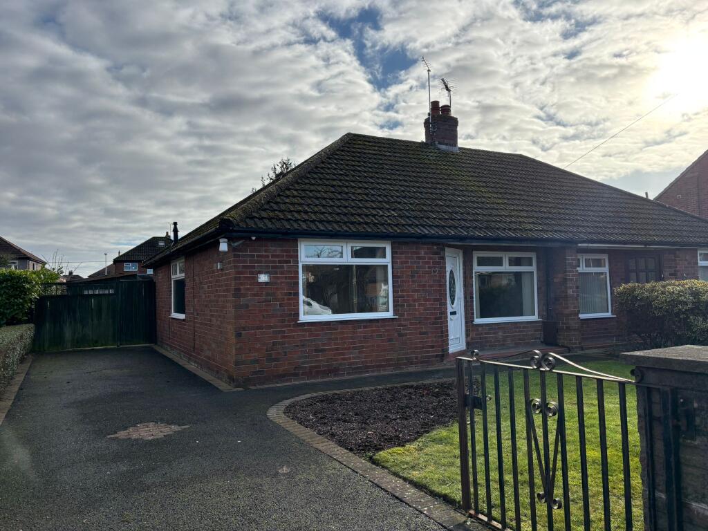 Main image of property: Wistaston Avenue, Crewe, CW2