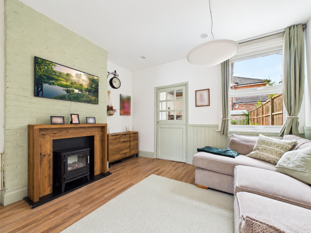 House in Slough, Windsor and Maidenhead - More