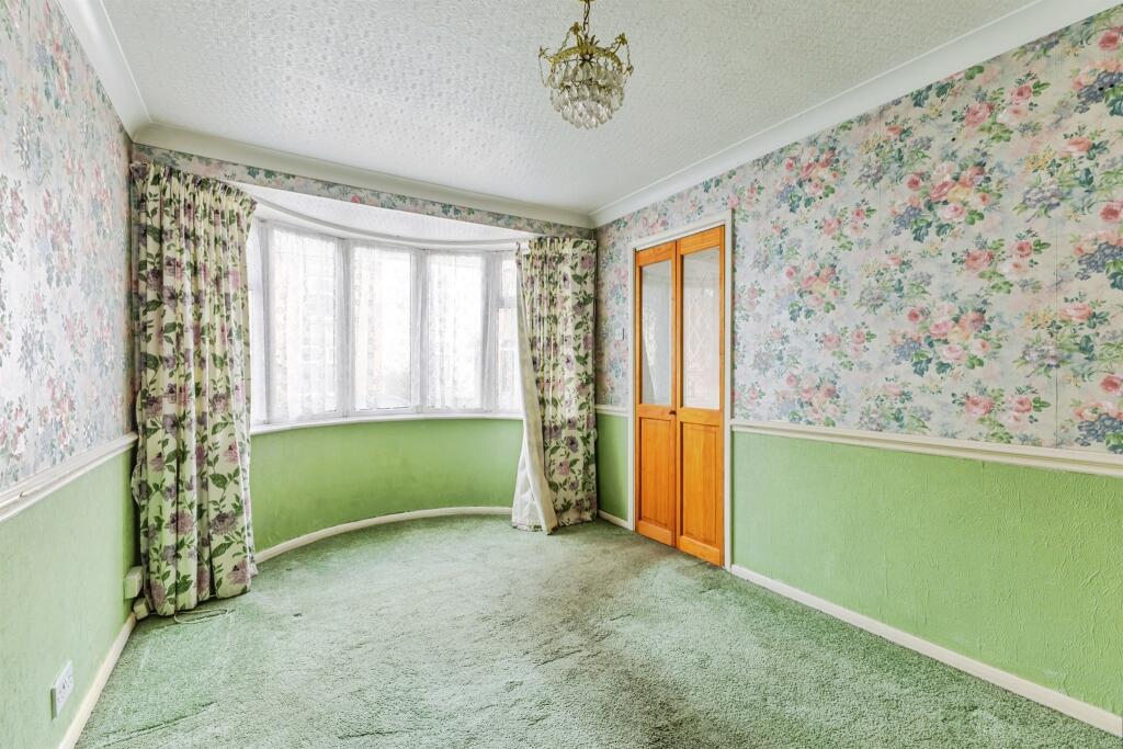 House in Northampton, West Northamptonshire - View 4