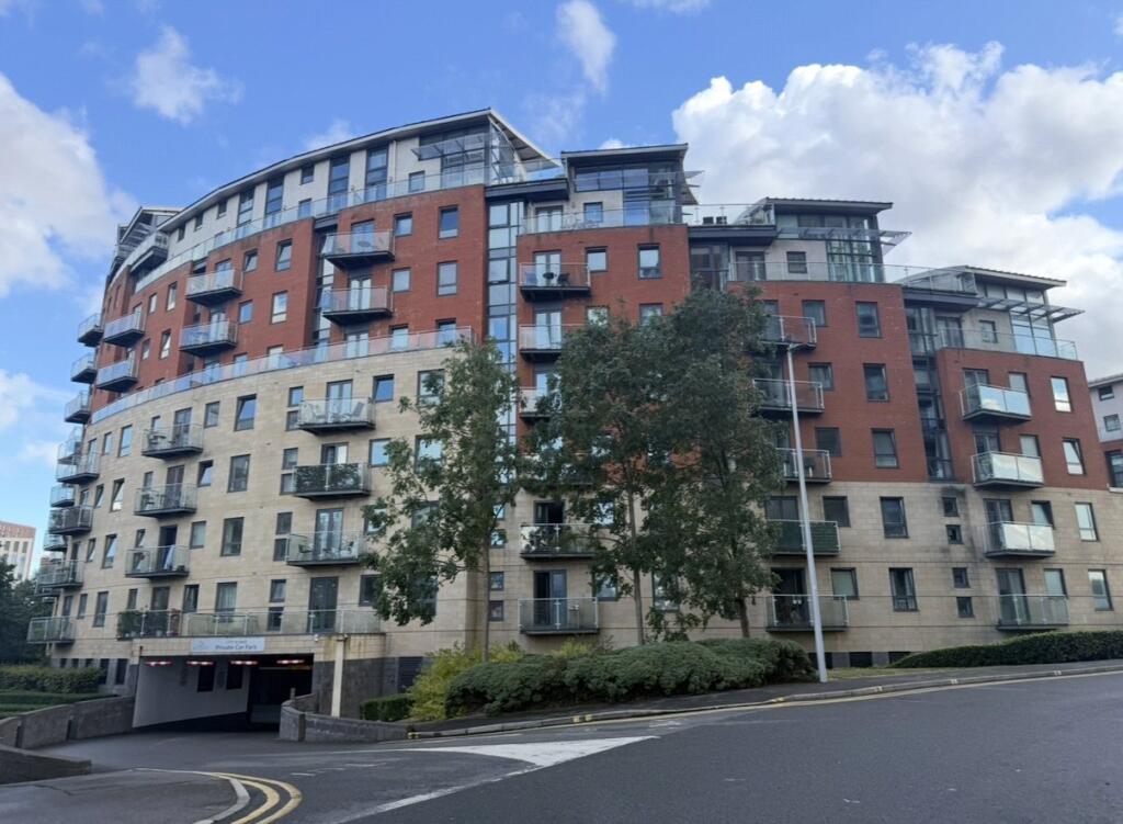 Main image of property: Beringa, Gotts Road, Leeds, LS12