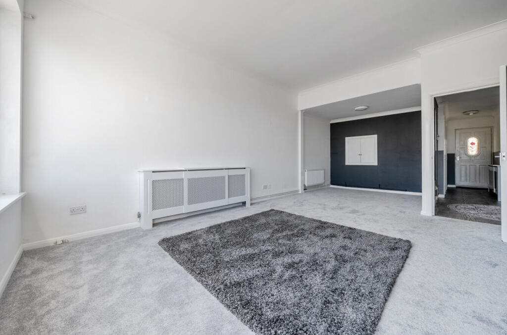 Apartment in Worthing, West Worthing - More