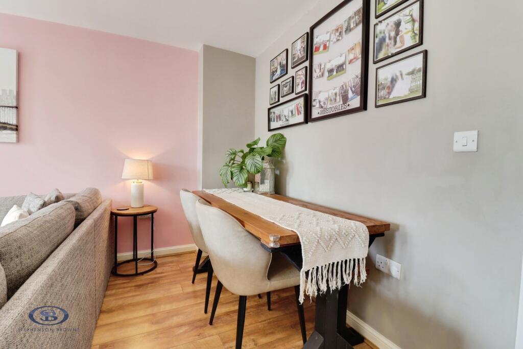 House in Sandbach, Heathlands, Saxon Lea, Ettiley Heath - View 4