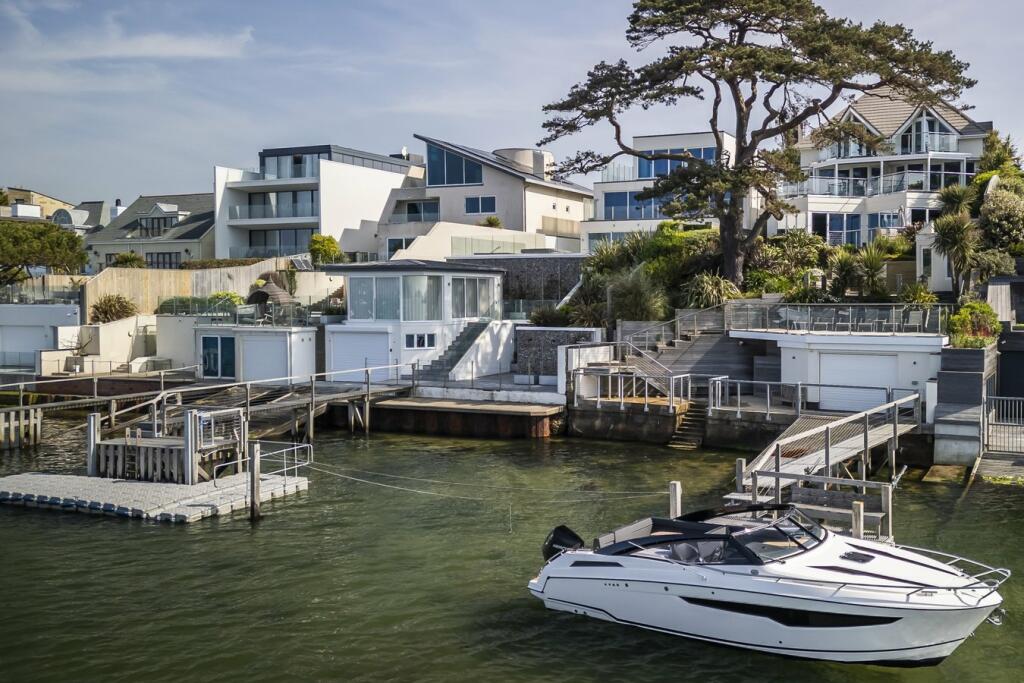 Additional image 31 of Elms Avenue, Lilliput, BH14