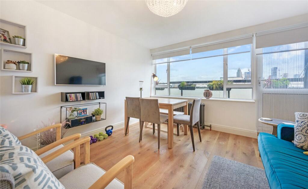 Apartment in London - More