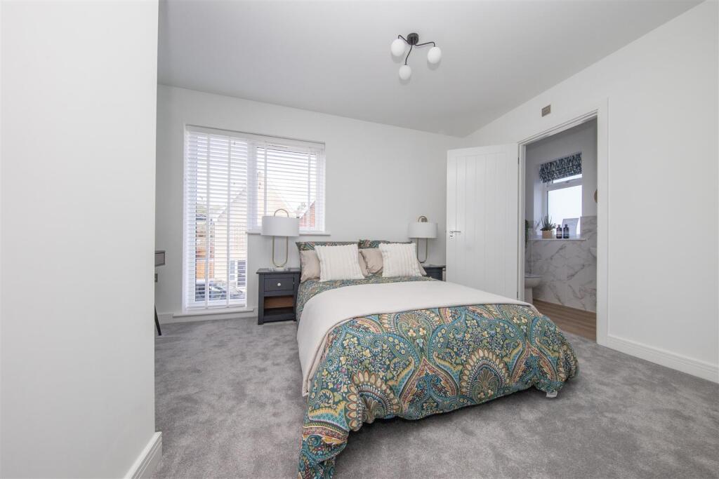 The Beaumont, Kiln Crescent, Harwich - View 6