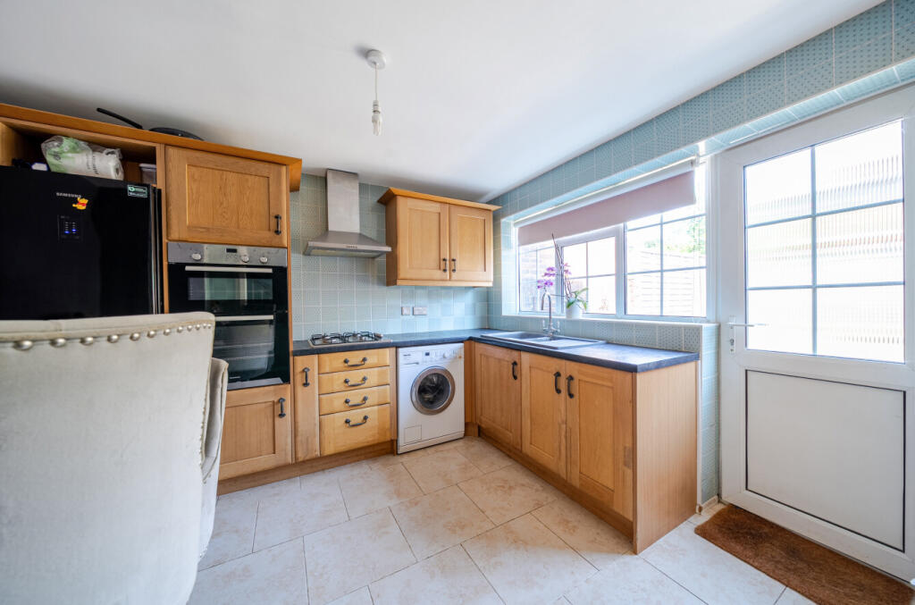Cross Lane, Findon, Worthing, West Sussex, BN14 - View 3