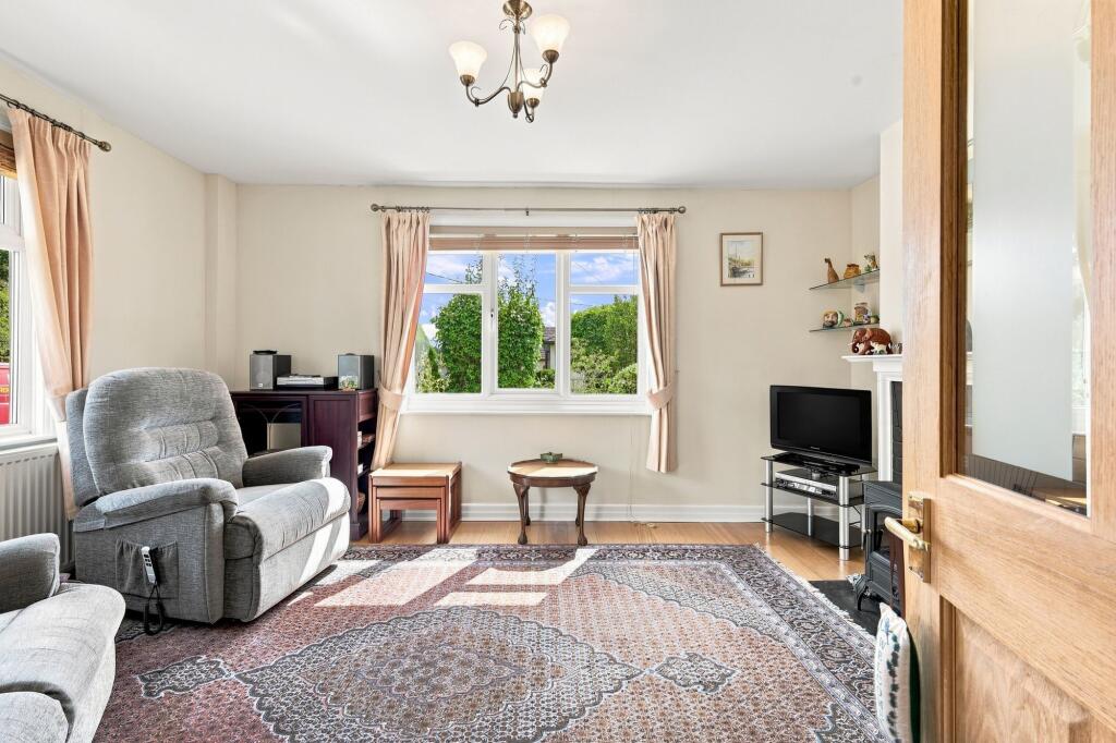 House in Ipswich - View 2