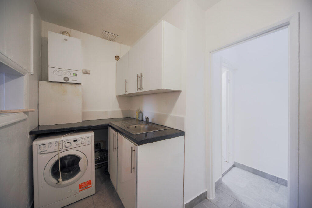 Apartment in London, Streatham - View 5