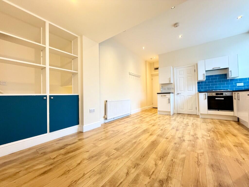 Main image of property: Hopton Road, London, SW16