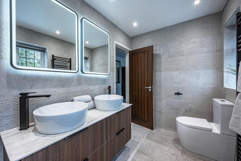 Additional image 32 of The Crescent, Hampton-In-Arden, Solihull