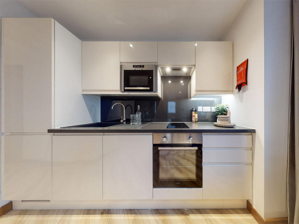 Studio apartment for rent