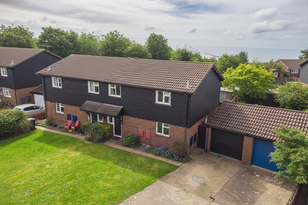 Main image of property: Emerald Close, Wokingham, Berkshire, RG41