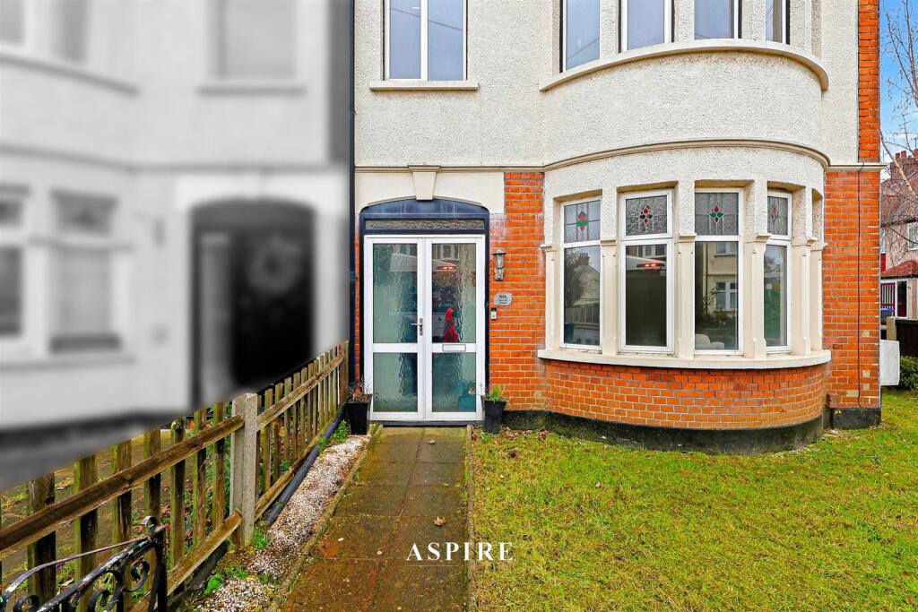 Main image of property: Tickfield Avenue, Southend-On-Sea