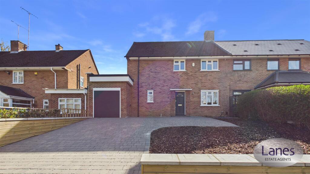 Main image of property: Glenbrook South, Enfield