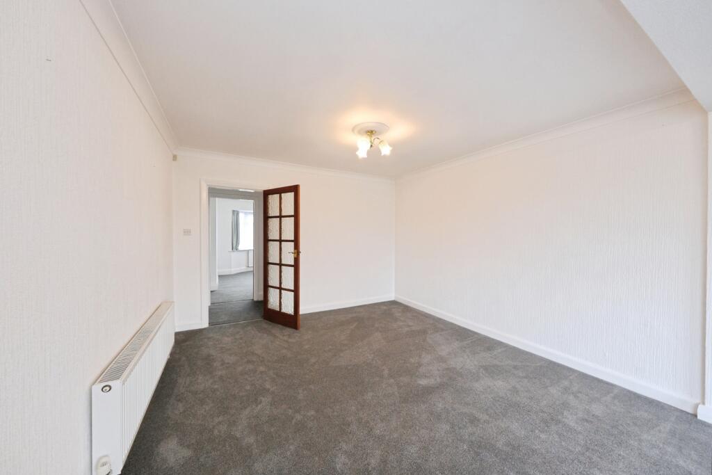 House in Nottingham - View 4