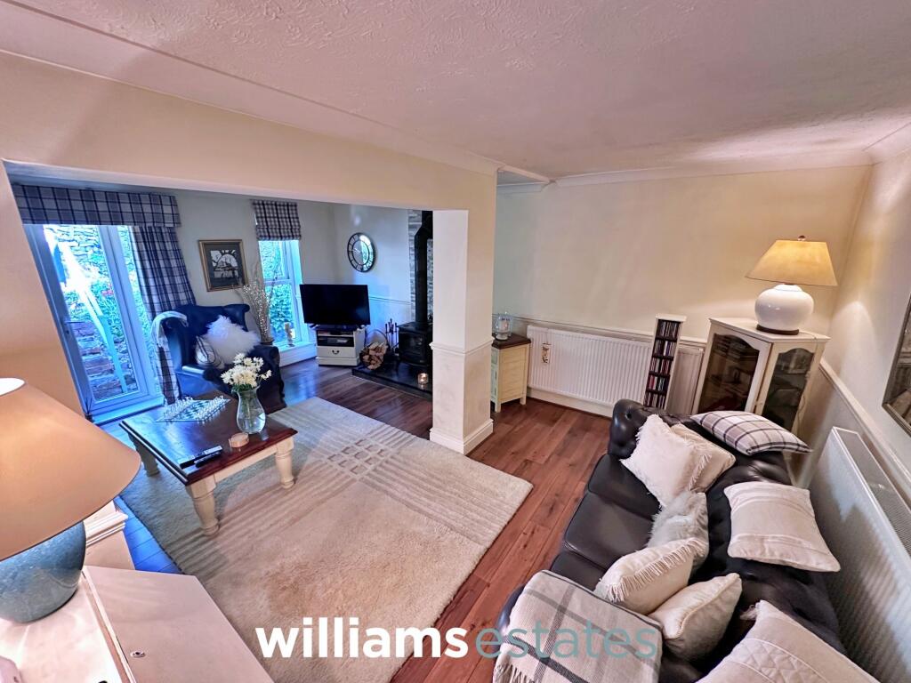 High Street, Trelawnyd, LL18 photo 4