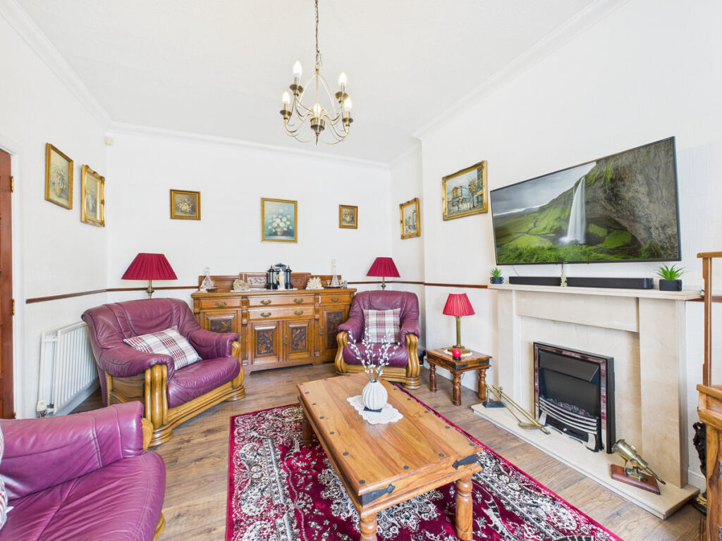 3, Waverley Place, Saltcoats, KA21 5 photo 4