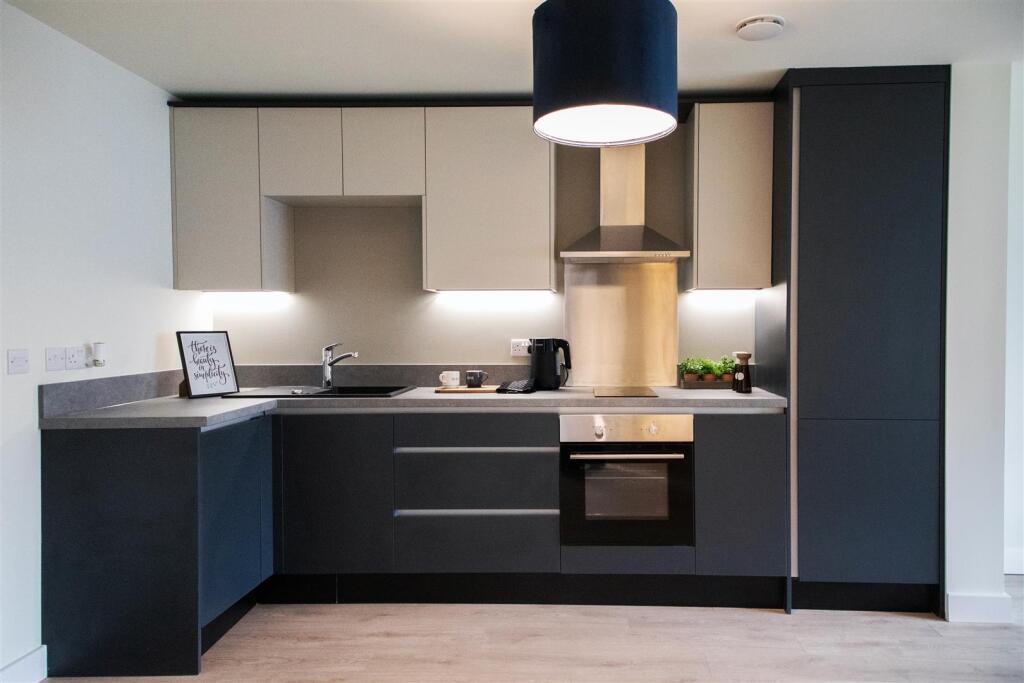 Main image of property: Birmingham Road, West bromwich