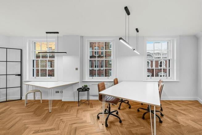 OFFICE 4.jpg