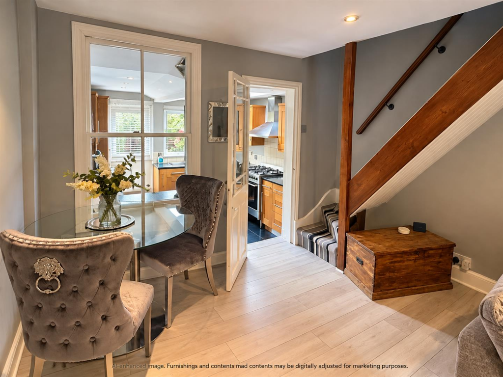 House in Enfield - View 4