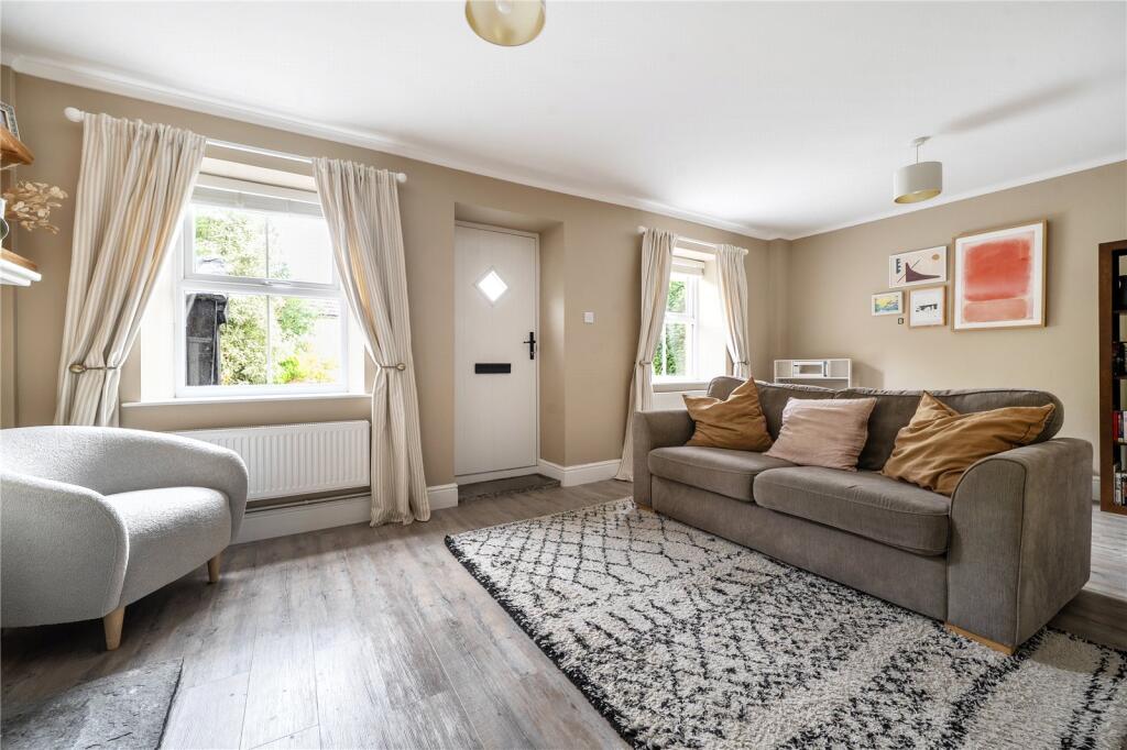 House in Taunton - View 3