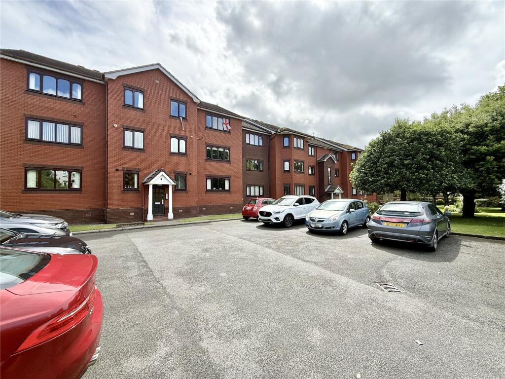 Main image of property: Cavendish Court, Park Avenue, Southport, PR9