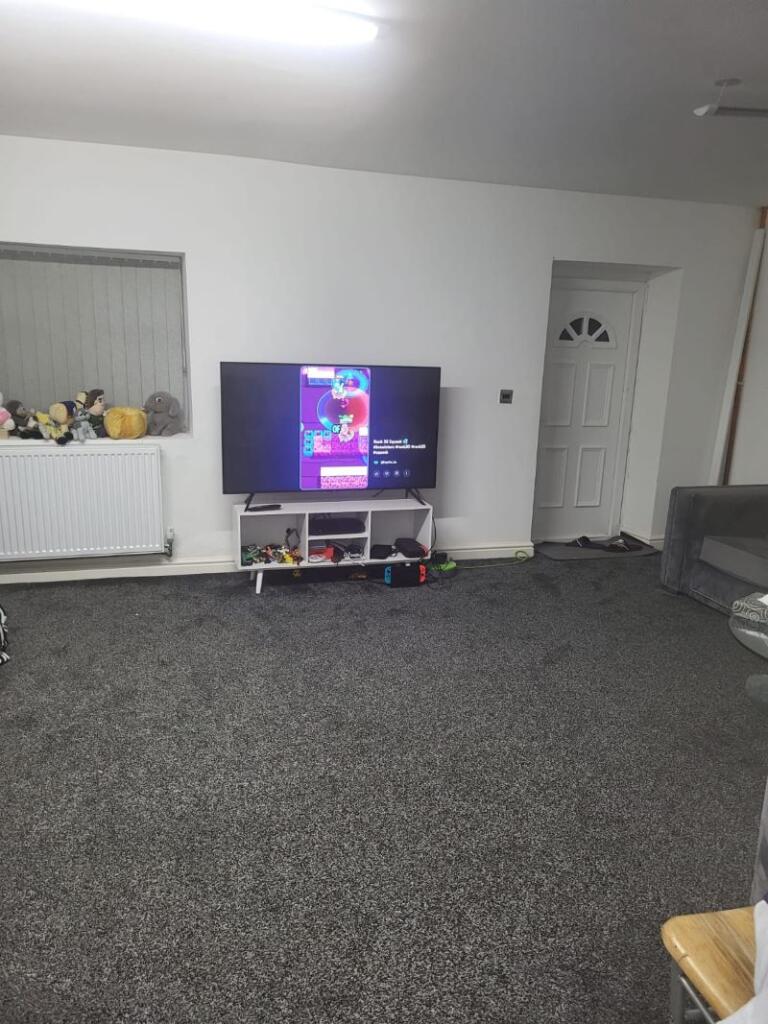 22 Beechwood Avenue, Bradford, West Yorkshire, BD6 3AF photo 3