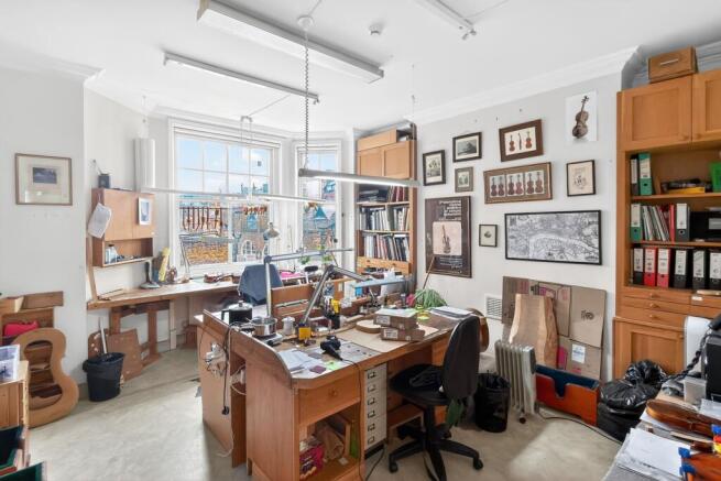 30 Queen Anne Street, London W1G 8HX