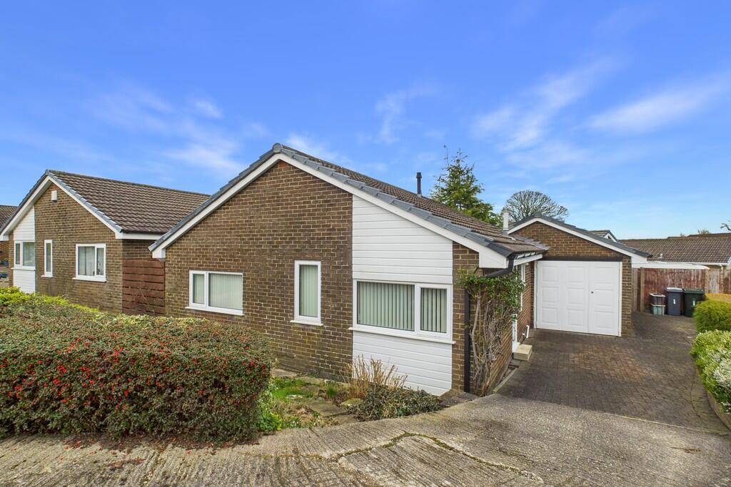Main image of property: 1 Hindburn Close, Carnforth, LA5 9XW