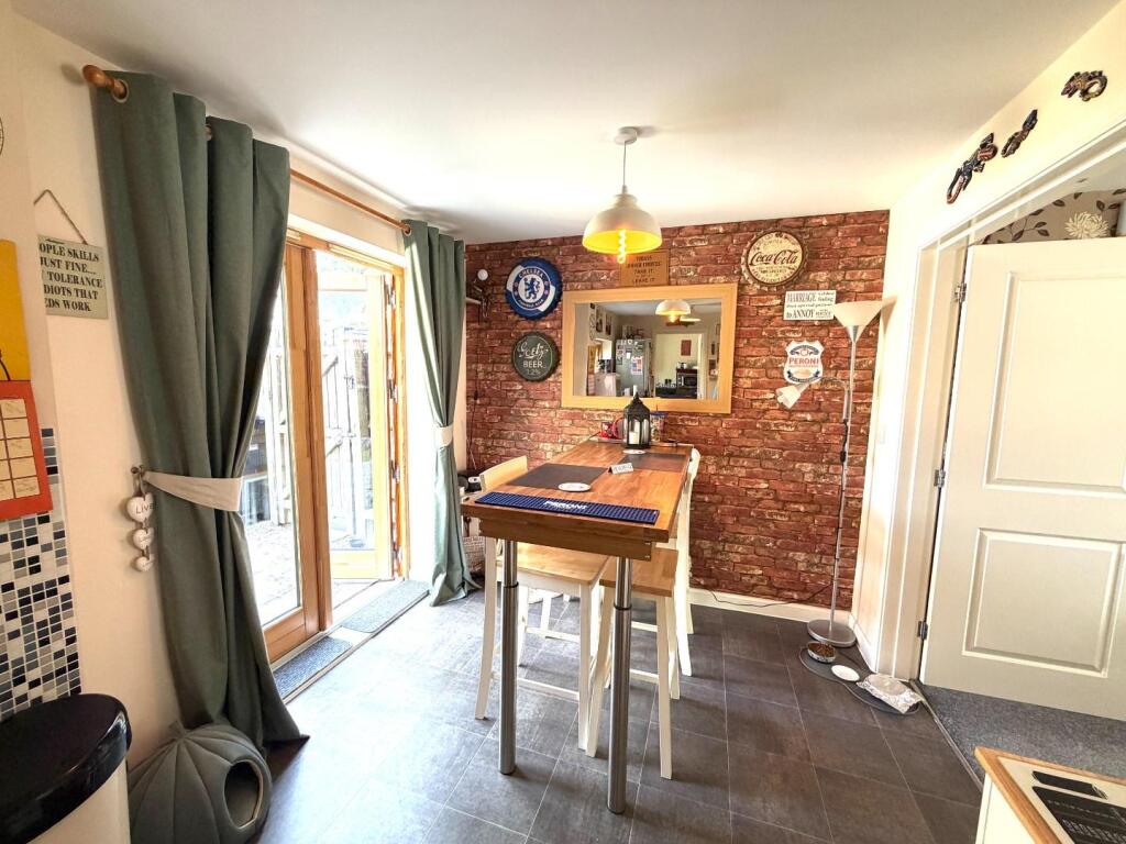 House in Bath - View 3