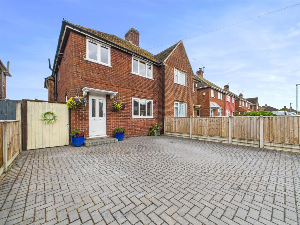 Main image of property: Holtham Avenue, Churchdown, Gloucester, Gloucestershire, GL3
