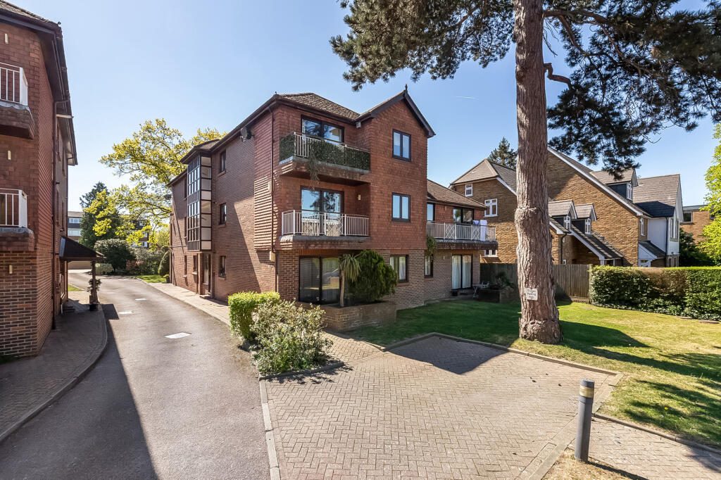 Main image of property: Fitzhardinge House, Beckenham, BR3