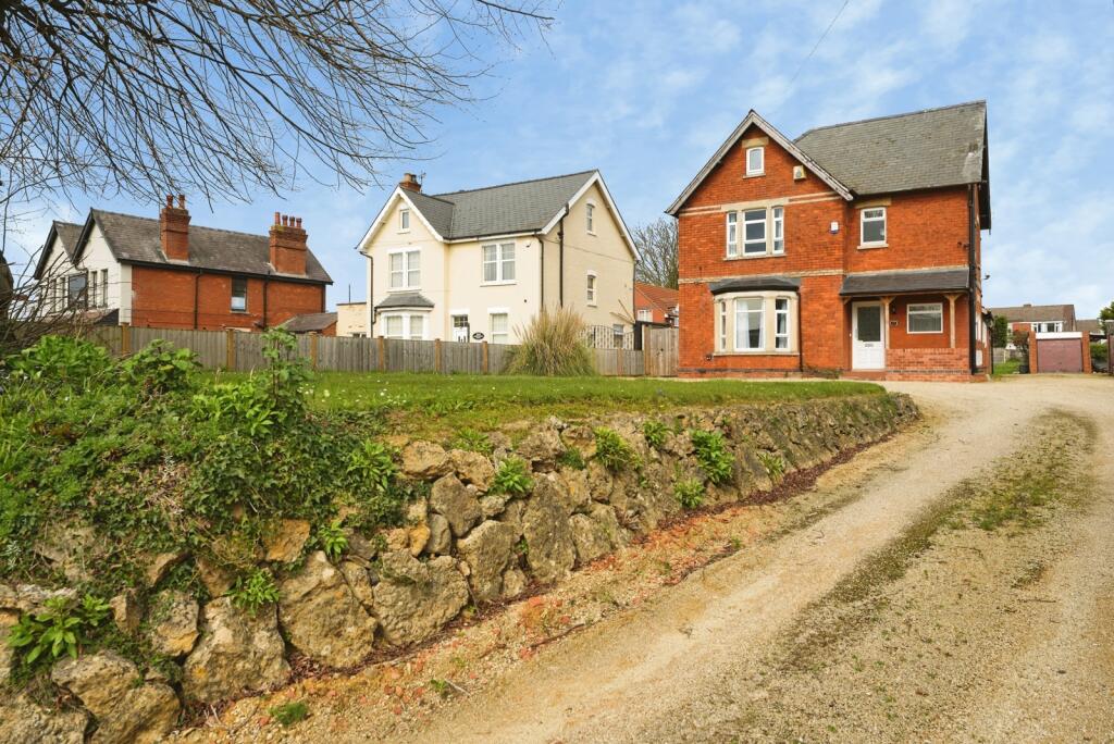 Main image of property: Hucclecote Road, Brockworth, Gloucester, Gloucestershire, GL3