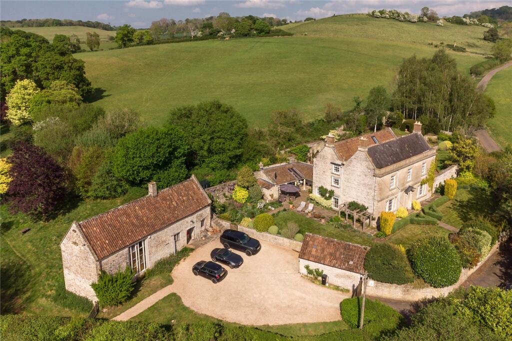 House in Compton Dando, Bath and North East Somerset - More