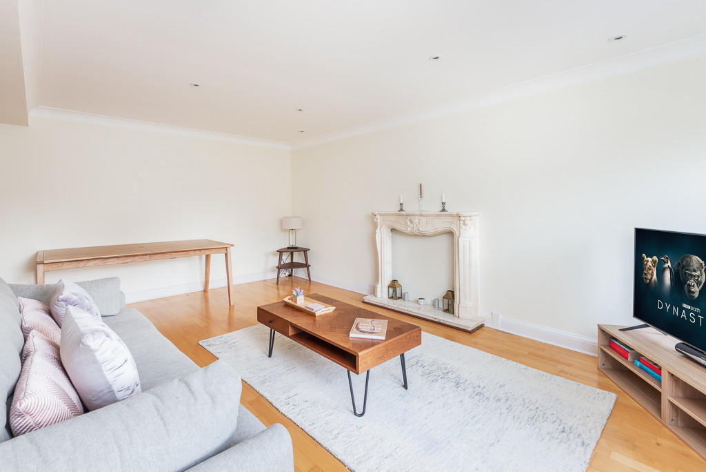 Apartment in London, Royal Borough of Kensington and Chelsea - View 5