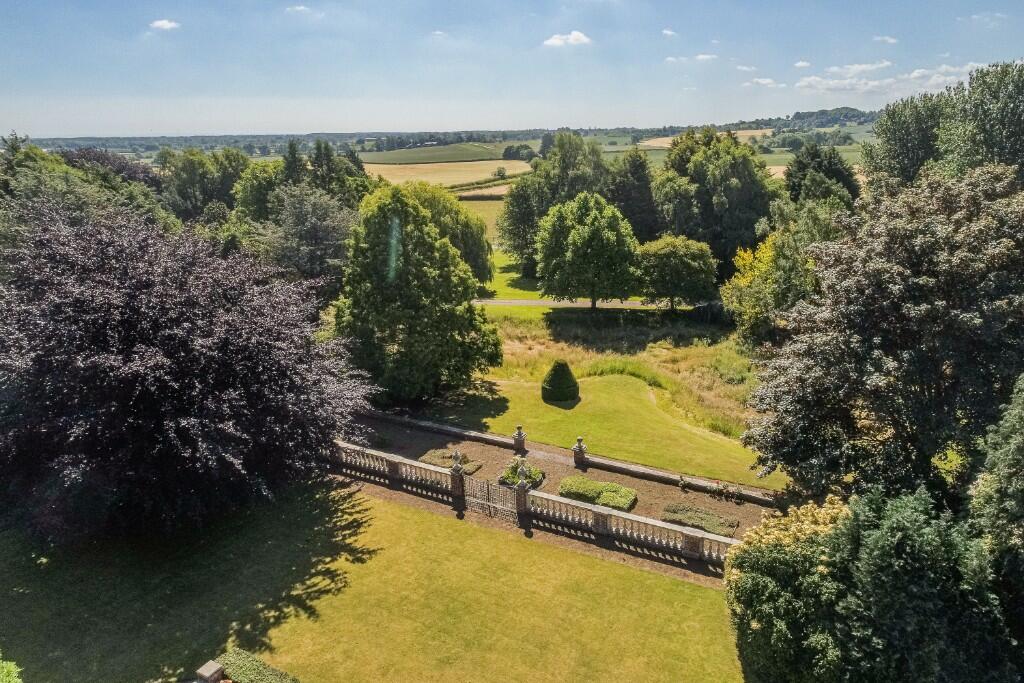 Heaton Park, Aldborough YO51 9HE photo 4