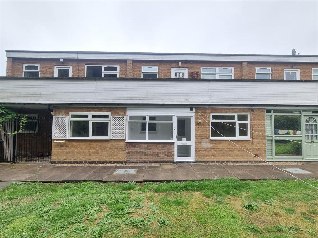 Main image of property: Elmfield Ave, Stoneygate LE2 1RD