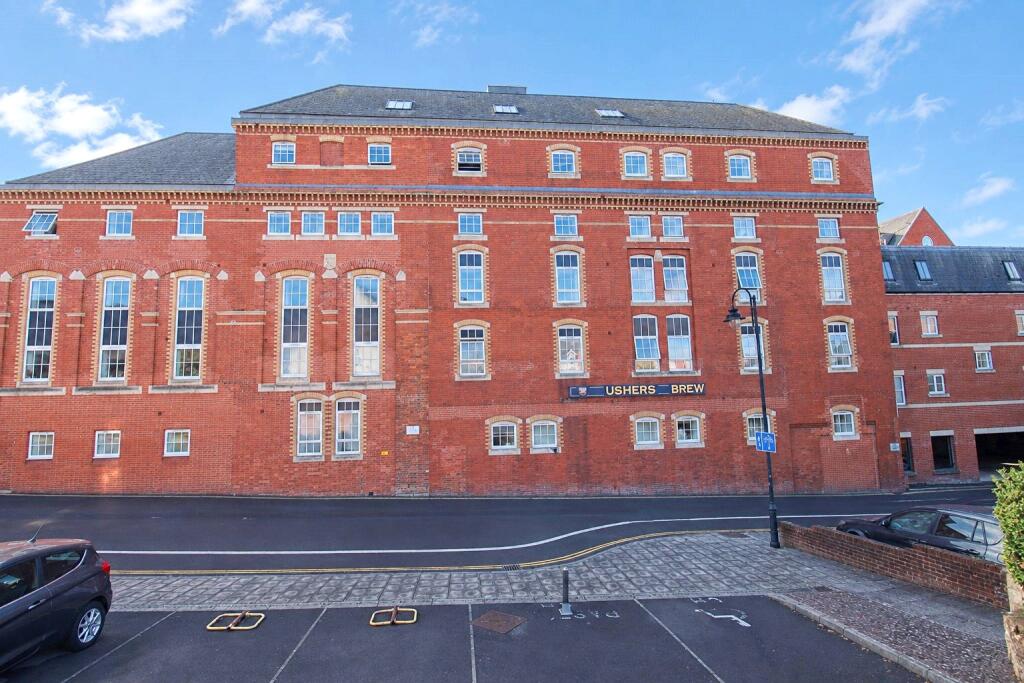 Main image of property: Ushers Court, Trowbridge