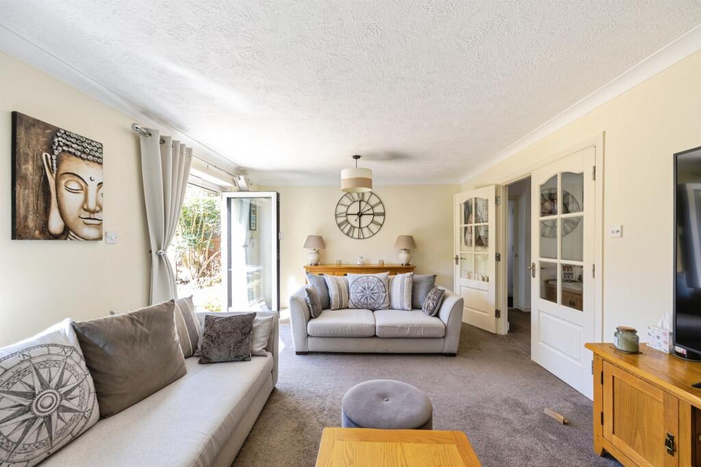 House in Ashford, Kent - View 5