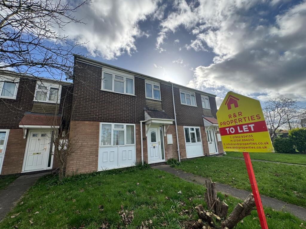 Main image of property: 14 Harvesters Walk, Pendeford, Wolverhampton, WV8 1UG