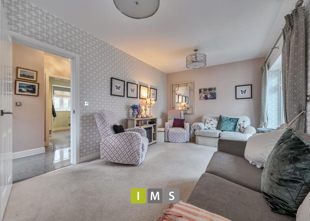 Main image of property: Lingfield Road, Bicester, OX26