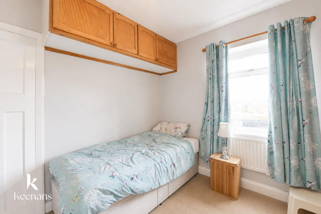House in Darwen, Hollins Grove, Knowle Fold - More